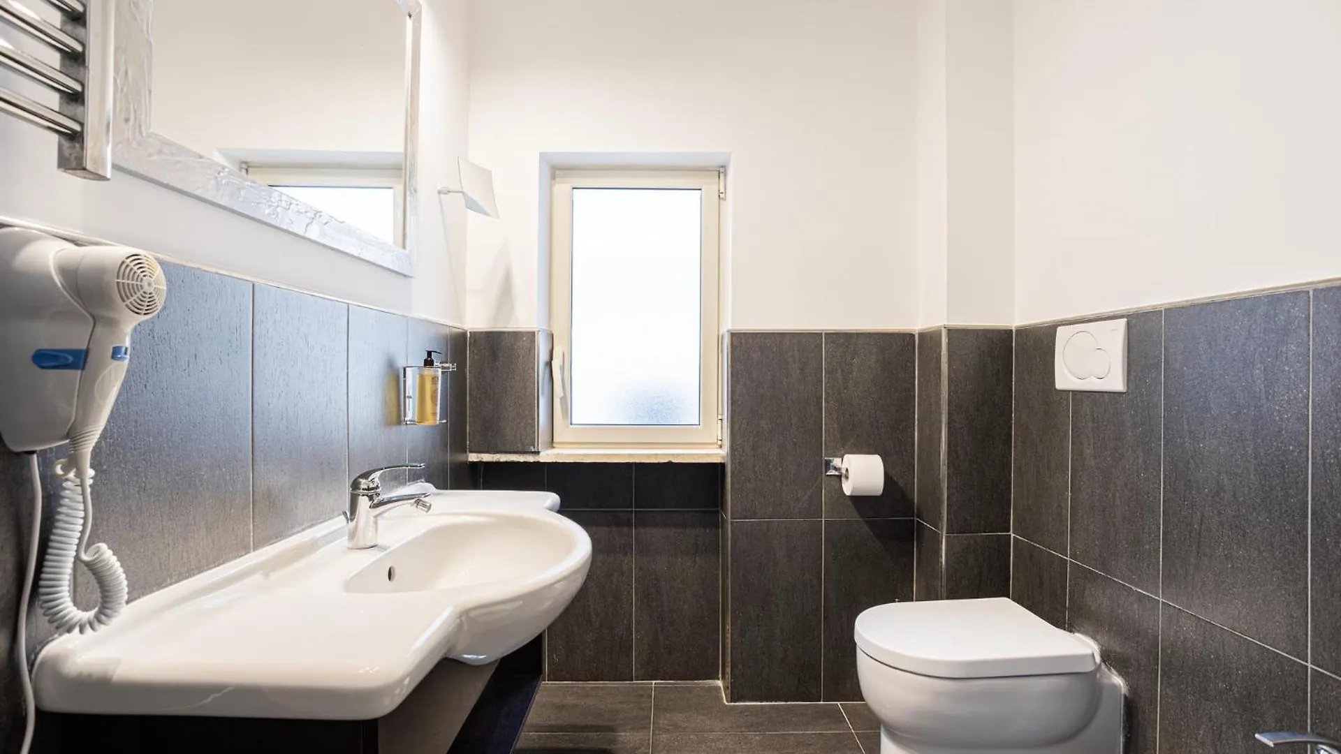 Vatican Vittoria Suites - Vatican Museums Rom