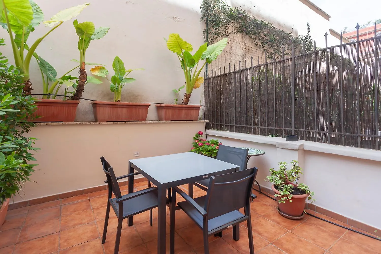 Vatican Vittoria Suites - Vatican Museums Rom Gasthof