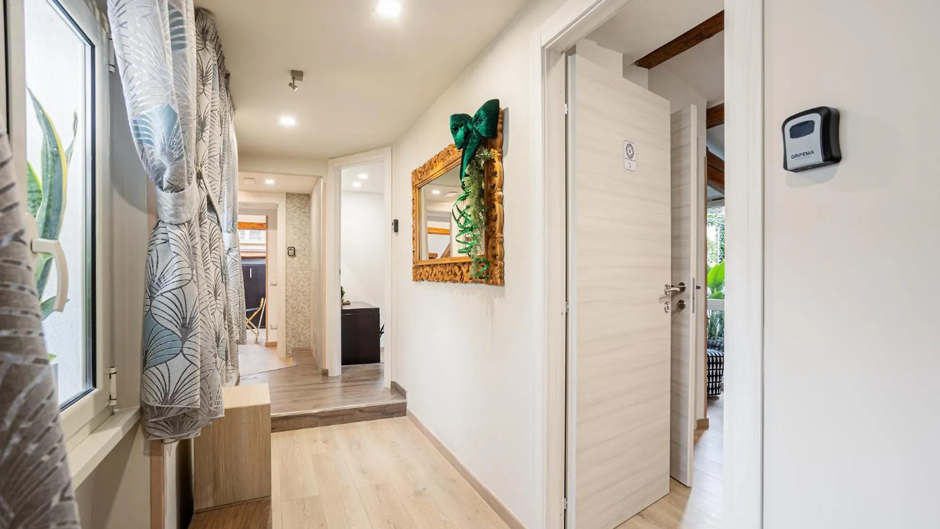 Guest house Vatican Vittoria Suites - Vatican Museums Rome Italy